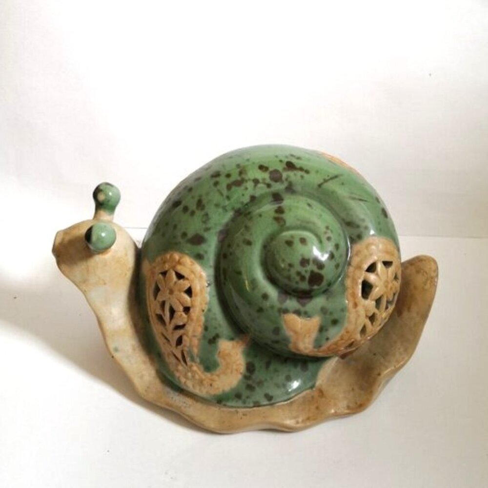 Stoneware Snail Figurine 9"Lx6.5"Hx5.5"D